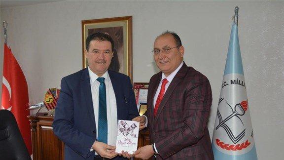 İlçe Milli Eğitim Müdürümüz Nazmi AVCI, Yeni Kitabını Takdim Etti