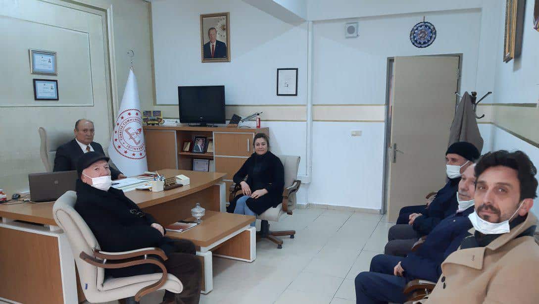 Mustafa Akbaş Ailesinin İlçe Milli Eğitim Müdürlüğümüze Ziyareti 